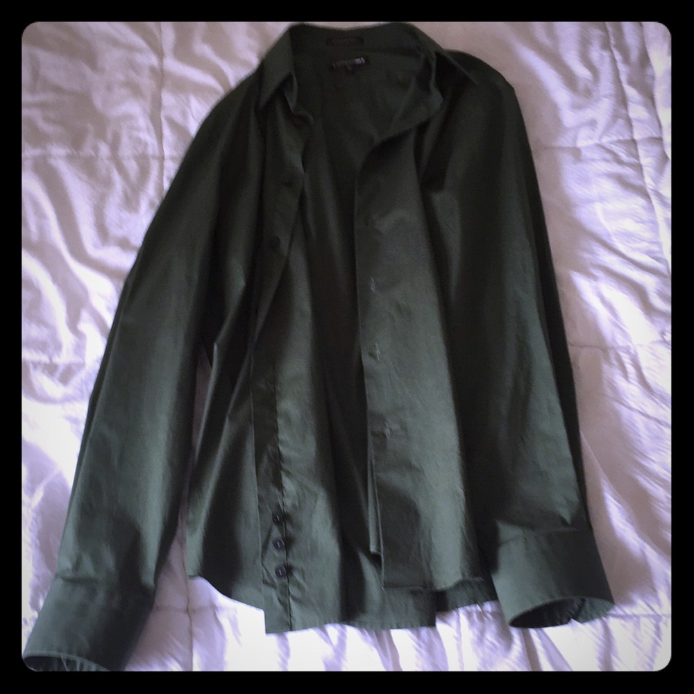 Express Modern Fit Button Down